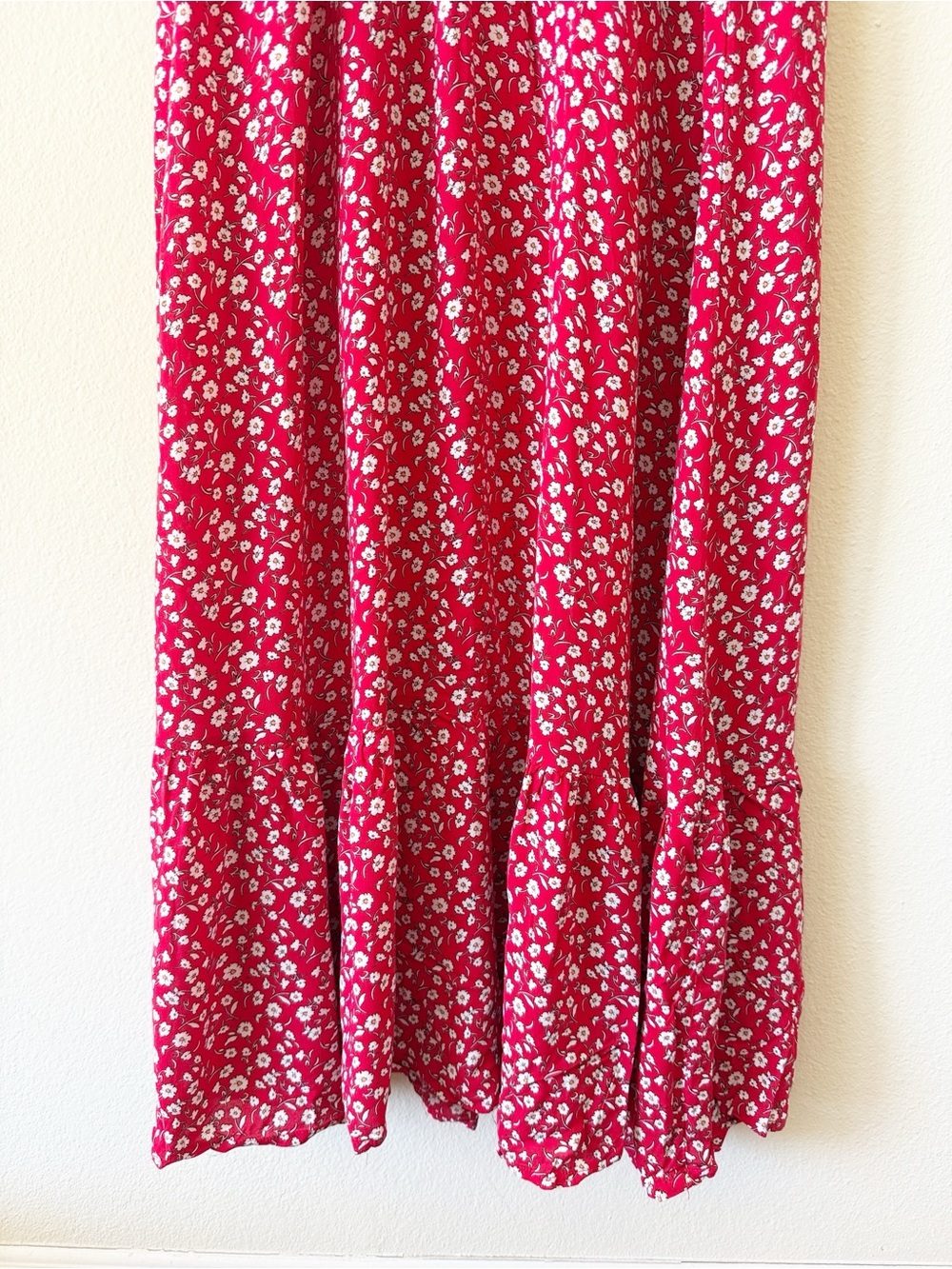 VICI Red Floral Maxi Dress Smocked Back Ruffle Strap Tiered Hem Rayon - Picture 10 of 13
